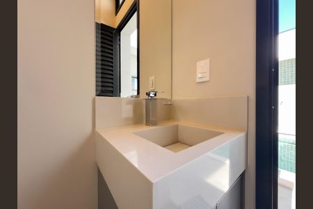 Casa de condomínio para alugar com 200m², 3 quartos e 4 vagas Casa de condomínio para alugar com 200m², 3 quartos e 4 vagasÁrea Externa - Lavabo