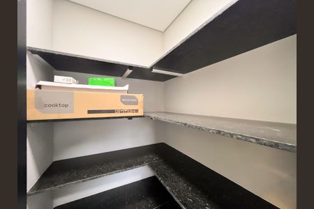 Casa de condomínio para alugar com 200m², 3 quartos e 4 vagas Casa de condomínio para alugar com 200m², 3 quartos e 4 vagasÁrea Externa - Despensa