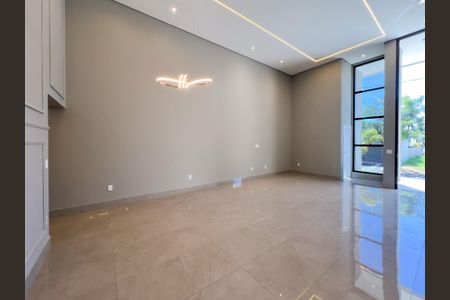 Casa de condomínio para alugar com 200m², 3 quartos e 4 vagas Casa de condomínio para alugar com 200m², 3 quartos e 4 vagasSala