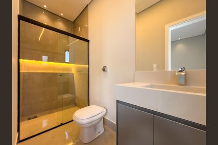 Casa de condomínio para alugar com 200m², 3 quartos e 4 vagas Casa de condomínio para alugar com 200m², 3 quartos e 4 vagasBanheiro da Suíte 2