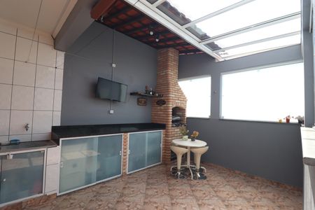 Casa à venda com 180m², 3 quartos e 2 vagasEspaço Gourmet