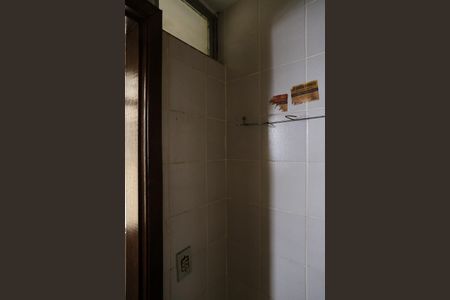 Apartamento à venda com 96m², 3 quartos e 1 vaga Apartamento à venda com 96m², 3 quartos e 1 vagaBanheiro de serviço