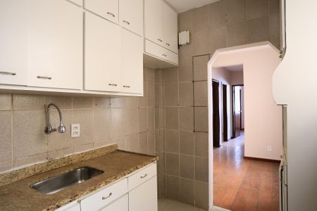 Apartamento à venda com 96m², 3 quartos e 1 vaga Apartamento à venda com 96m², 3 quartos e 1 vagaCozinha