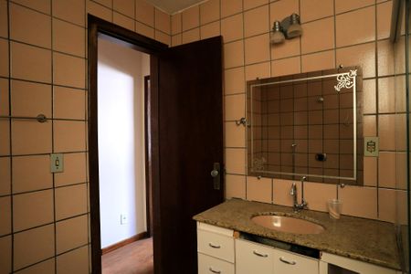 Apartamento à venda com 96m², 3 quartos e 1 vaga Apartamento à venda com 96m², 3 quartos e 1 vagaBanheiro