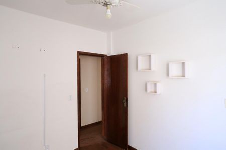 Apartamento à venda com 96m², 3 quartos e 1 vaga Apartamento à venda com 96m², 3 quartos e 1 vagaQuarto 2