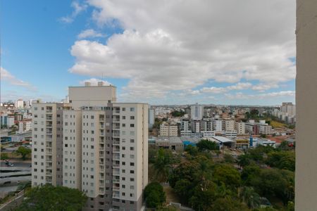 Apartamento para alugar com 72m², 2 quartos e 1 vaga Apartamento para alugar com 72m², 2 quartos e 1 vagaVista da Varanda da Sala