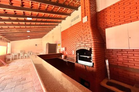 Apartamento à venda com 67m², 2 quartos e 1 vaga Apartamento à venda com 67m², 2 quartos e 1 vagaÁrea comum - Churrasqueira