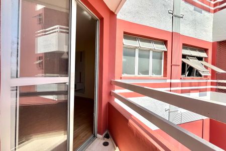 Varanda de apartamento para alugar com 2 quartos, 67m² em Jardim Lourdes, São Paulo