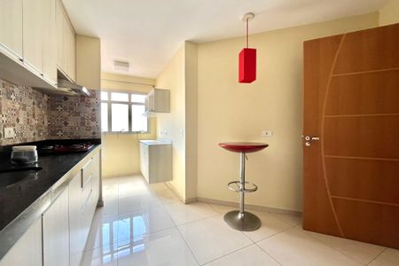 Apartamento à venda com 67m², 2 quartos e 1 vaga Apartamento à venda com 67m², 2 quartos e 1 vagaCozinha