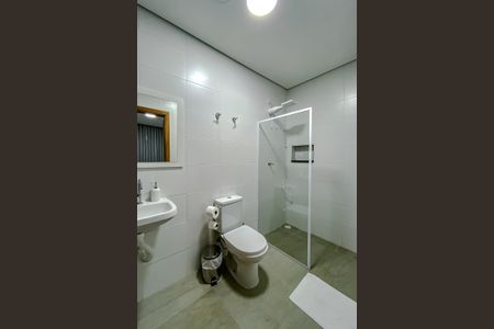 Apartamento para alugar com 45m², 1 quarto e sem vagaBanheiro da Suíte