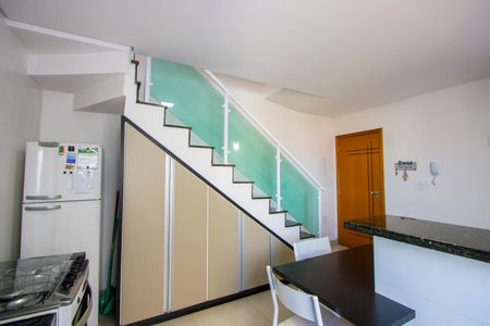 Apartamento à venda com 110m², 2 quartos e 2 vagas Apartamento à venda com 110m², 2 quartos e 2 vagasCozinha