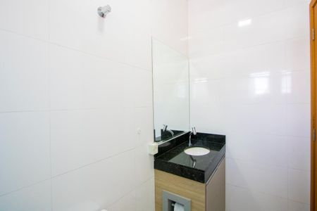 Apartamento à venda com 110m², 2 quartos e 2 vagas Apartamento à venda com 110m², 2 quartos e 2 vagasBanheiro da Suíte