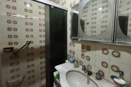 Casa à venda com 500m², 5 quartos e 6 vagas Casa à venda com 500m², 5 quartos e 6 vagasBanheiro da Suíte 2