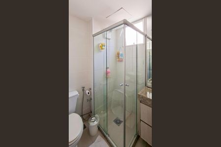 Apartamento à venda com 90m², 3 quartos e 2 vagasBanheiro Social