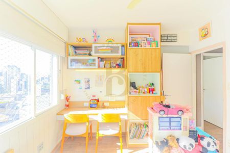 Apartamento à venda com 2 quartos, 96m² em Vila Nova Conceição, São Paulo