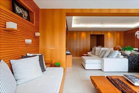 Apartamento à venda com 1 quarto, 123m² em Itaim Bibi, São Paulo