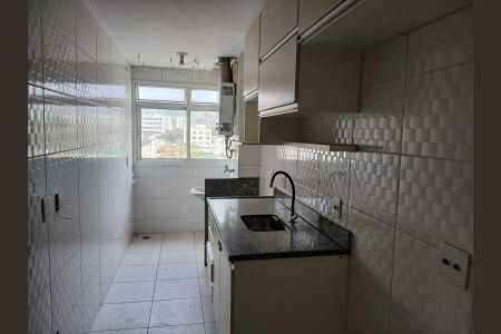 Apartamento à venda com 62m², 2 quartos e 1 vaga