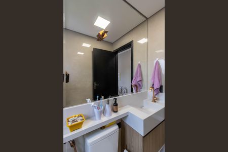 Casa à venda com 150m², 4 quartos e 4 vagas Casa à venda com 150m², 4 quartos e 4 vagasBanheiro da Suíte 2