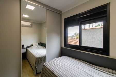 Casa à venda com 150m², 4 quartos e 4 vagas Casa à venda com 150m², 4 quartos e 4 vagasQuarto 1