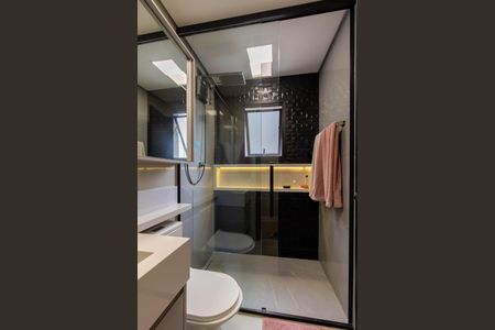 Casa à venda com 150m², 4 quartos e 4 vagas Casa à venda com 150m², 4 quartos e 4 vagasBanheiro da Suíte 1