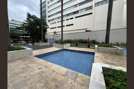 Apartamento à venda com 82m², 3 quartos e 1 vagaÁrea comum - Piscina