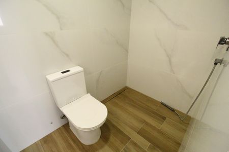 Apartamento à venda com 82m², 3 quartos e 1 vagaBanheiro da suíte 