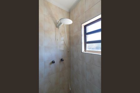 Casa à venda com 300m², 3 quartos e 4 vagas Casa à venda com 300m², 3 quartos e 4 vagasBanheiro Suíte
