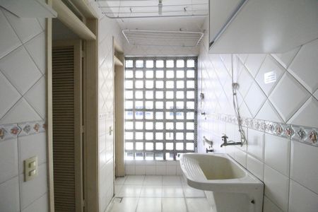 Apartamento à venda com 74m², 2 quartos e 1 vagaÁrea de serviço