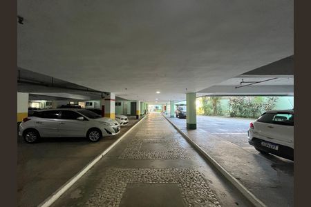 Apartamento à venda com 74m², 2 quartos e 1 vaga Apartamento à venda com 74m², 2 quartos e 1 vagaÁrea comum