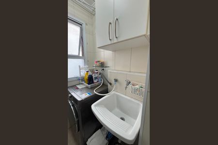 Apartamento à venda com 69m², 3 quartos e 2 vagas Apartamento à venda com 69m², 3 quartos e 2 vagasÁrea de Serviço