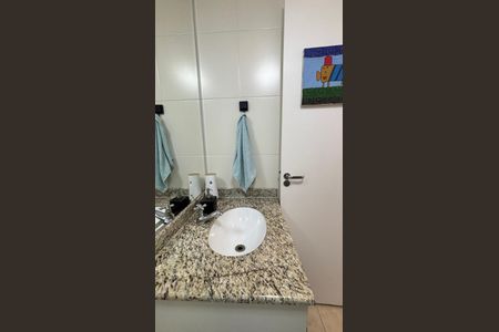 Apartamento à venda com 69m², 3 quartos e 2 vagas Apartamento à venda com 69m², 3 quartos e 2 vagasBanheiro