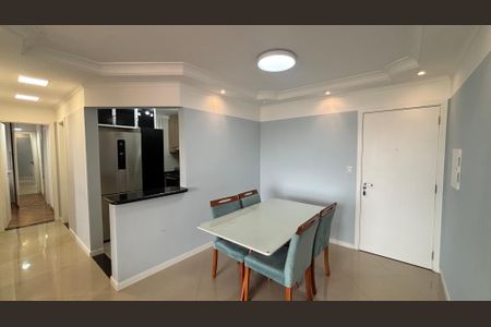 Apartamento à venda com 69m², 3 quartos e 2 vagas Apartamento à venda com 69m², 3 quartos e 2 vagasSala