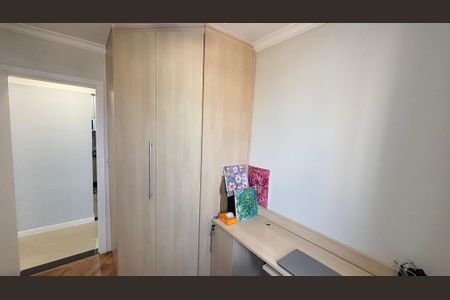 Apartamento à venda com 69m², 3 quartos e 2 vagas Apartamento à venda com 69m², 3 quartos e 2 vagasQuarto 2