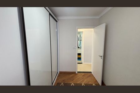 Apartamento à venda com 69m², 3 quartos e 2 vagas Apartamento à venda com 69m², 3 quartos e 2 vagasQuarto 1