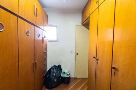 Apartamento para alugar com 115m², 4 quartos e sem vaga Apartamento para alugar com 115m², 4 quartos e sem vagaQuarto de Serviço