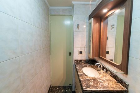 Apartamento para alugar com 115m², 4 quartos e sem vaga Apartamento para alugar com 115m², 4 quartos e sem vagaBanheiro Social