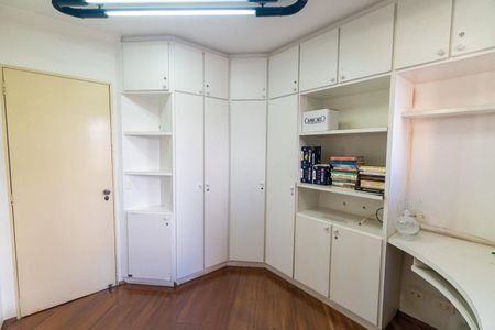 Apartamento para alugar com 115m², 4 quartos e sem vaga Apartamento para alugar com 115m², 4 quartos e sem vagaQuarto 2