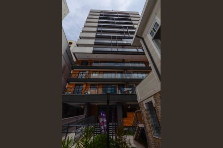 Apartamento à venda com 145m², 2 quartos e 1 vaga Apartamento à venda com 145m², 2 quartos e 1 vagaFachada