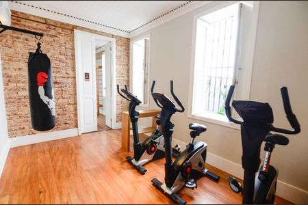 Apartamento à venda com 145m², 2 quartos e 1 vaga Apartamento à venda com 145m², 2 quartos e 1 vagaÁrea comum