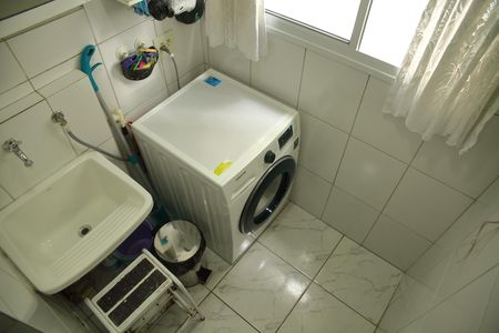 Apartamento à venda com 60m², 3 quartos e 1 vagaÁrea de Serviço