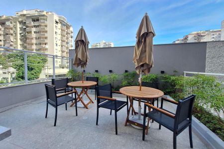 Apartamento à venda com 40m², 1 quarto e sem vaga Apartamento à venda com 40m², 1 quarto e sem vagaÁrea comum