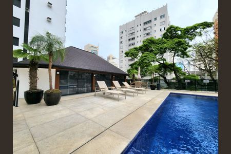 Apartamento à venda com 48m², 1 quarto e 1 vaga Apartamento à venda com 48m², 1 quarto e 1 vagaÁrea comum - Piscina