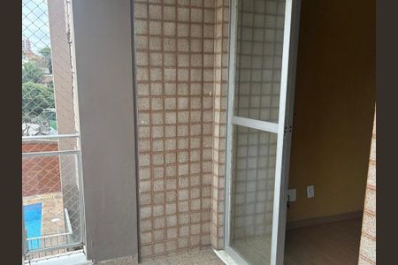 Apartamento à venda com 85m², 3 quartos e 1 vaga Apartamento à venda com 85m², 3 quartos e 1 vagavaranda