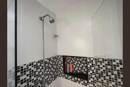 Apartamento à venda com 65m², 2 quartos e 1 vaga Apartamento à venda com 65m², 2 quartos e 1 vagaBanheiro