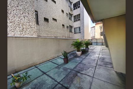 Apartamento à venda com 65m², 2 quartos e 1 vaga Apartamento à venda com 65m², 2 quartos e 1 vagaÁrea comum - Playground