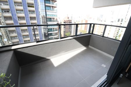 Sacada de apartamento para alugar com 1 quarto, 46m² em Centro, Campinas