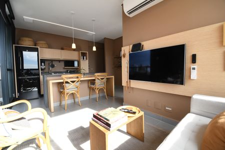 Sala de apartamento para alugar com 1 quarto, 46m² em Centro, Campinas