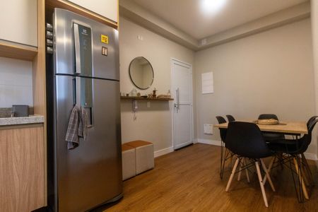 Apartamento à venda com 50m², 2 quartos e 1 vagaCozinha e Área de Serviço