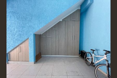 Casa à venda com 182m², 3 quartos e 3 vagasGaragem