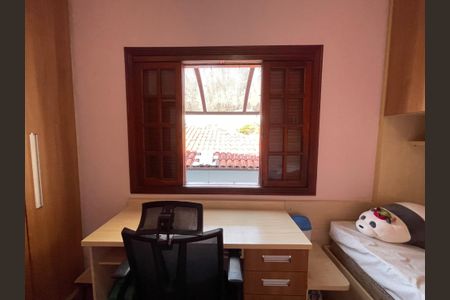 Casa à venda com 182m², 3 quartos e 3 vagasQuarto 2